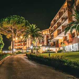 4* Hotel Hotiday Collection - Porto Azzurro